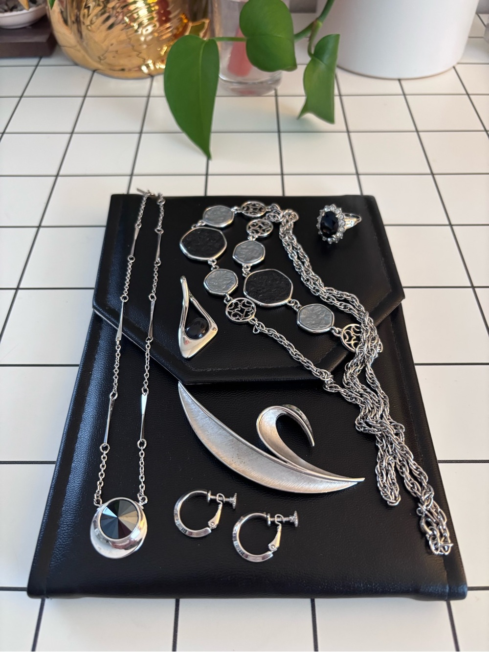 Vintage Silver-Tone Estate Jewelry- Necklace, Earrings & Brooch
